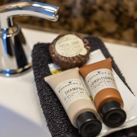 Kaslo Hotel Zewnętrze zdjęcie